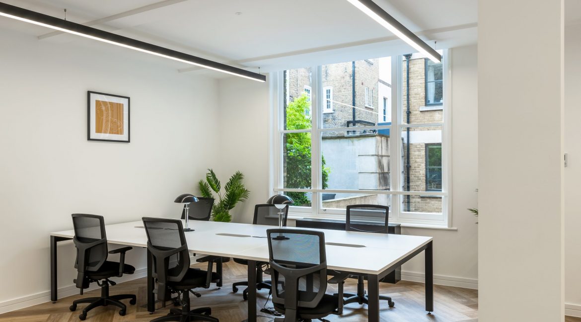 11 Cursitor Street private office