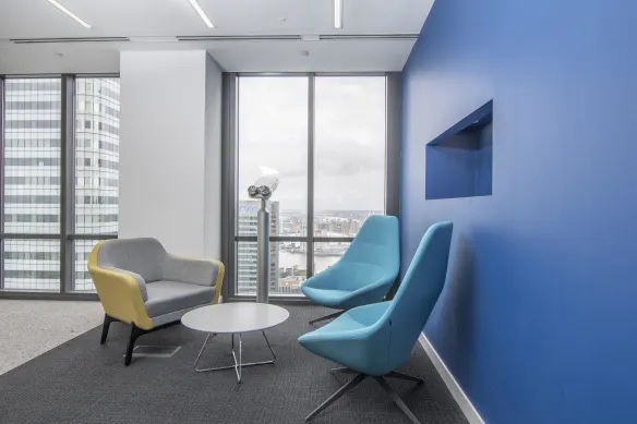 1 Canada Square soft seating